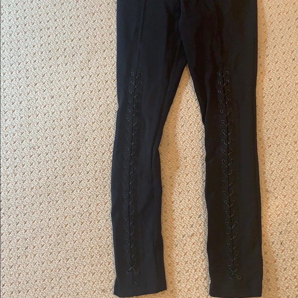 BCBG leggings
